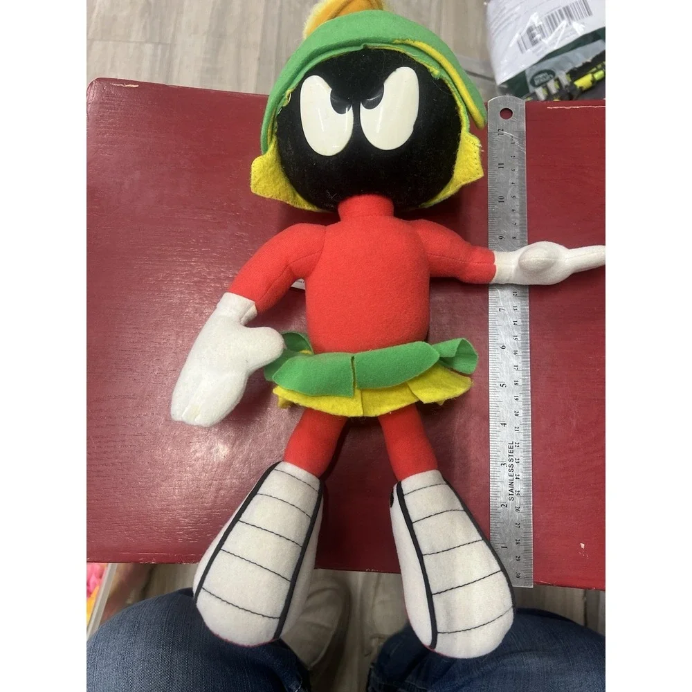 Six Flags Exclusive Looney Tunes Marvin The Martian VTG 90's Plush Toy Rare, 18